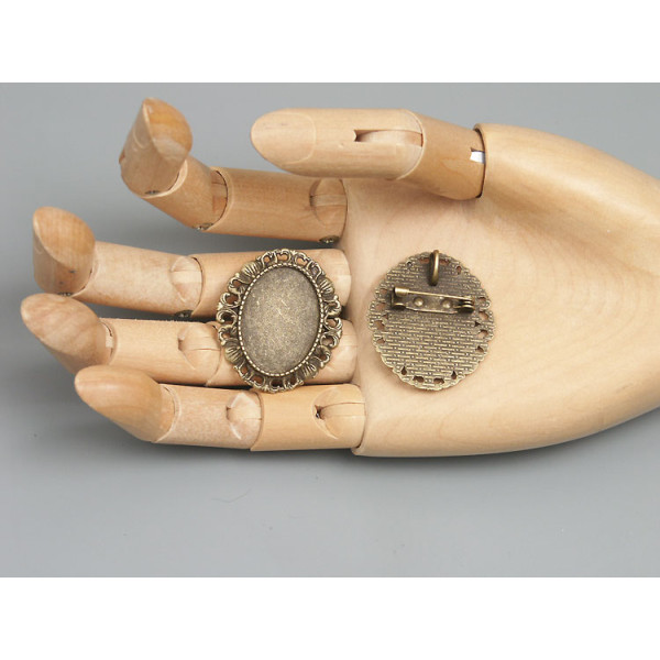 25x18mm oval bezel setting, with Brooch pin and Pendant loop, vintage fancy style, ant. bronze