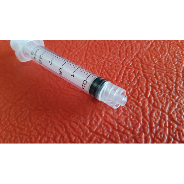 STOCK SALE: Syringe, plastic, 3ml, luer lock