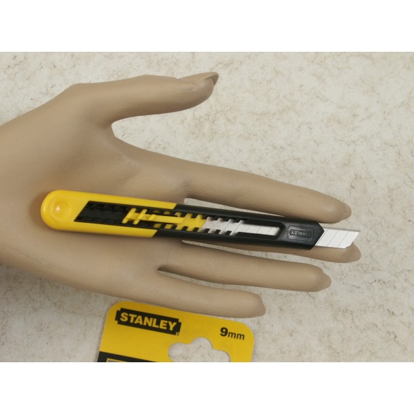 Craft knife, Stanley brand, Light duty 9mm