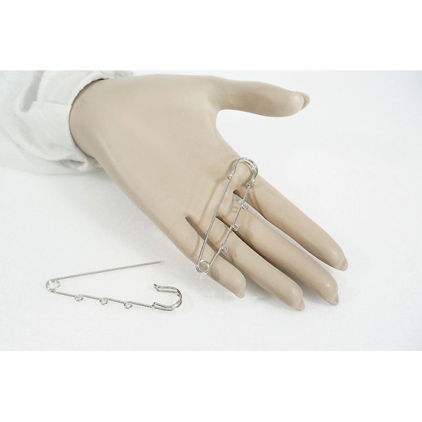 Kilt Pin style Brooch, 75mm, 3 wrapped loops, platinum colour