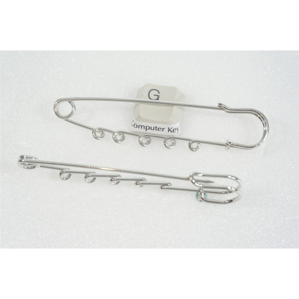 Kilt Pin style Brooch, 77mm, 5 wrapped loops, platinum colour