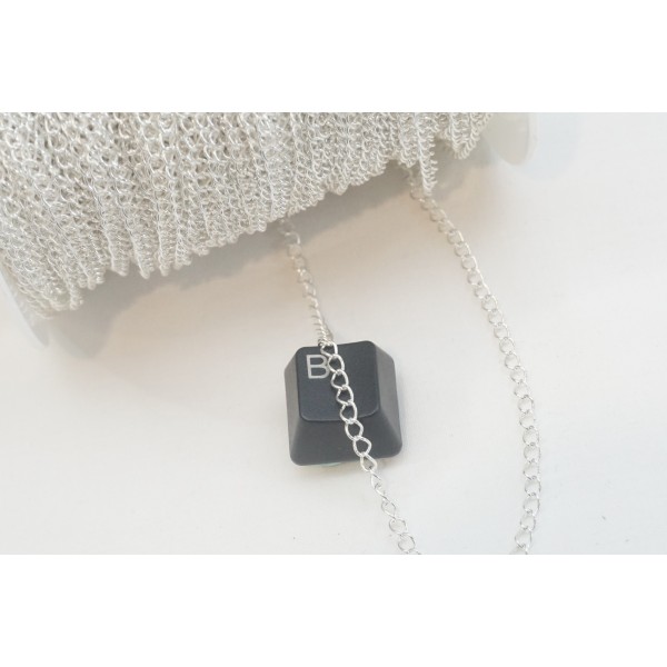 Chain by the metre, 2.8x4.0mm curb chain, silver plate