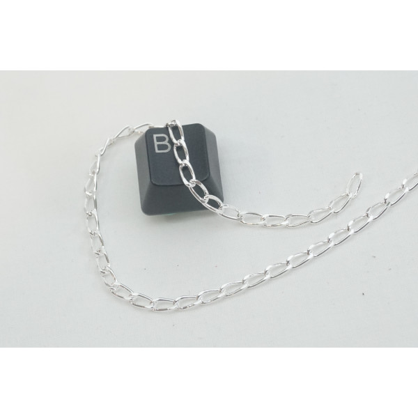 Chain by the metre, elongated Curb chain, Silver plate