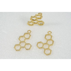 Charm / pendant, Beehive, 25mm, gold colour