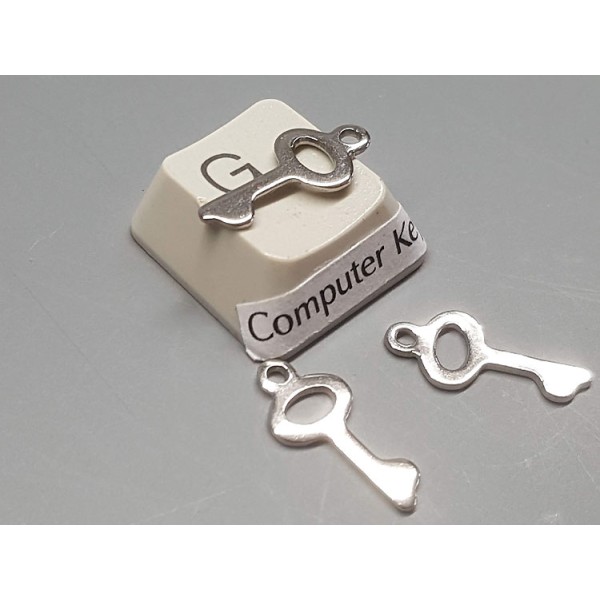 Charm, tiny flat key, stainless steel, 7x16mm, per 10