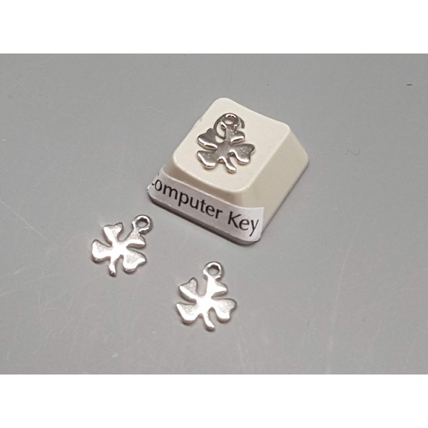 Charm, flat four leaf clover, stainless steel, 8x10mm, per 10