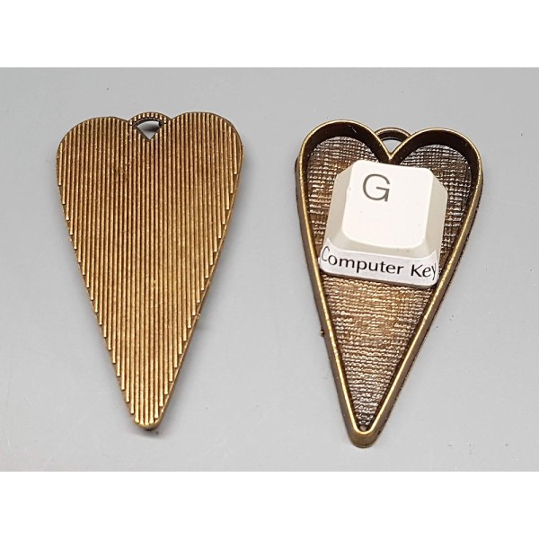 Heart frame pendant setting, deep and big, antiqued bronze
