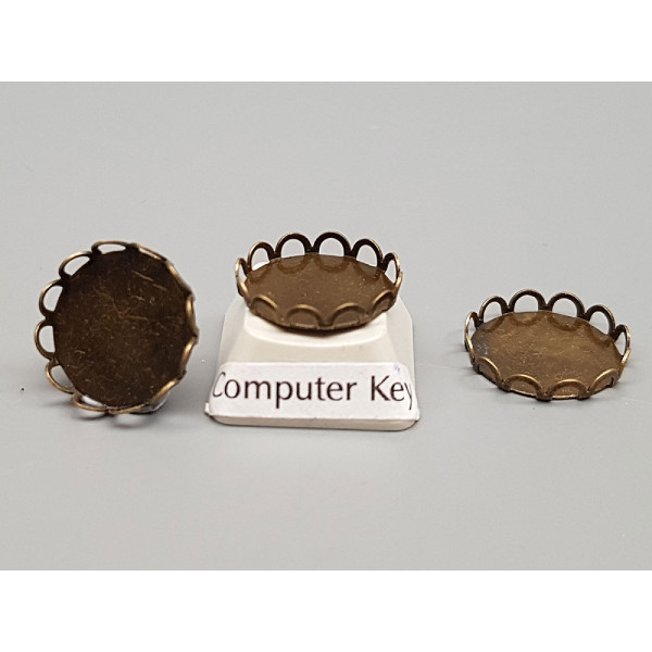 14mm Filigree edge bezel setting, ant. bronze