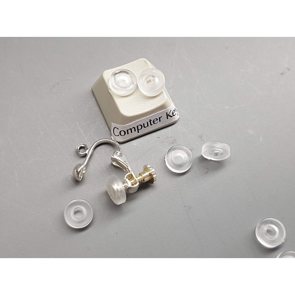 Comfort pads for clip-on earrings, metal free, pair