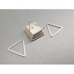 Triangle link connectors, closed no join, 20x17.5x0.8mm, per 50