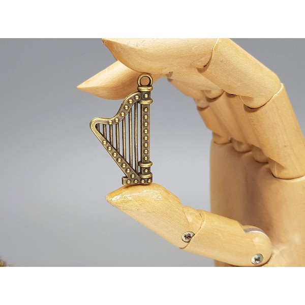 Music pendant / charm, Harp, antiqued bronze plate
