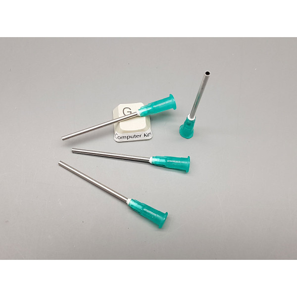 Syringe needle, blunt end, 14 gauge, slip top