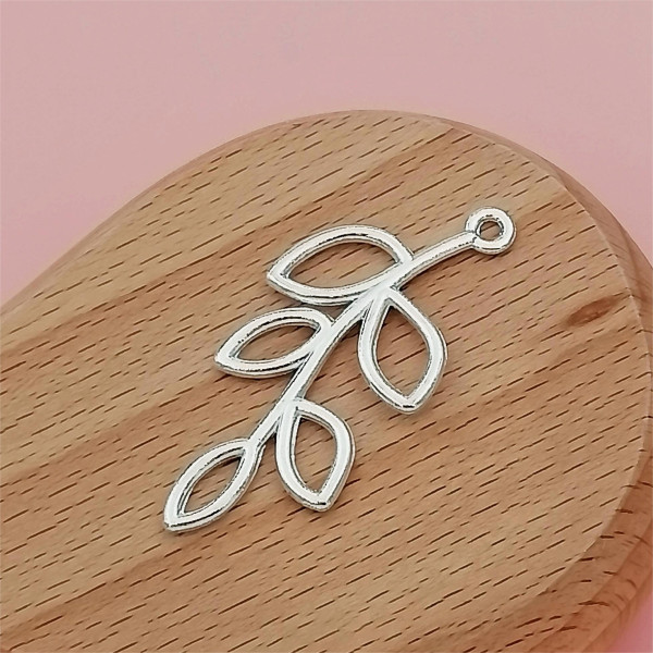 Leaf, pretty silver leaf charm, ideal for lariat necklace