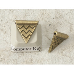 Charm Bead, triangle pennant, antiqued bronze, bag of 20