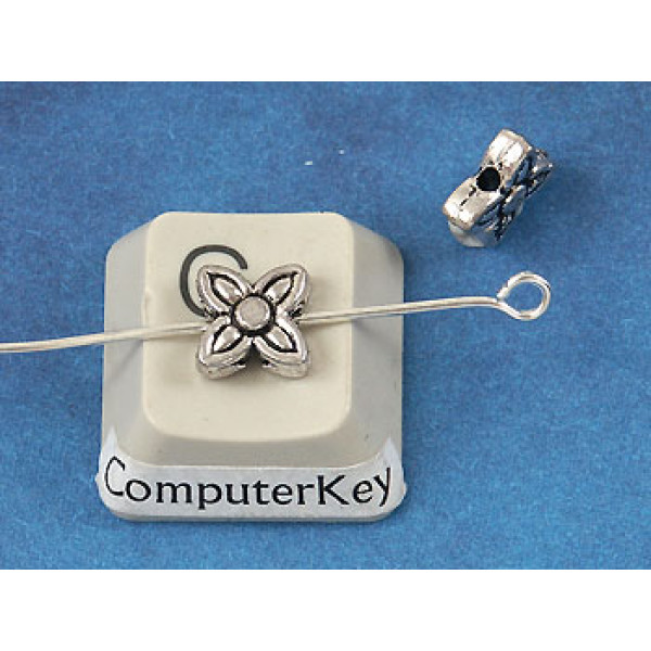 Boho Flower Bead, 8.8mm, antique silver colour, bag of 20