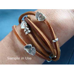 Large hole Twin Nested Hearts Bead