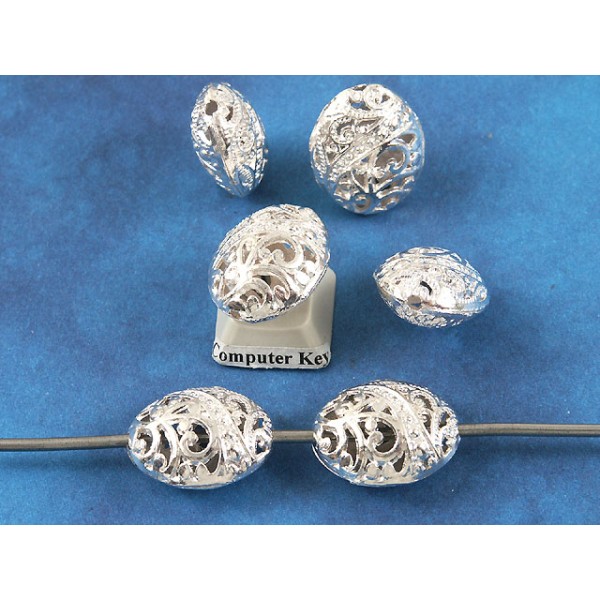 Tattoo Bead, koru spirals Oval, silver plate