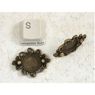 Last One: 12mm Cute wee flower bezel setting no loop