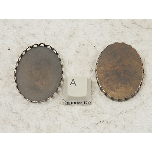 40x30mm Filigree edge bezel setting, ant. brass