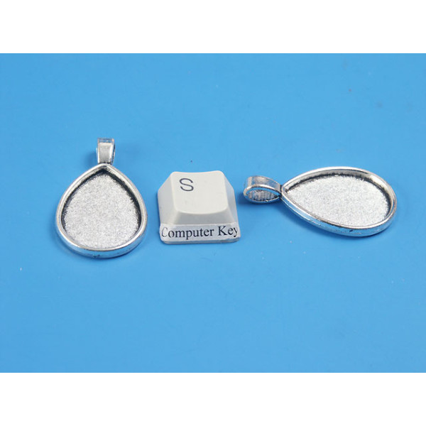 25x18mm Cabochon bezel setting, teardrop, side loop, ant silver