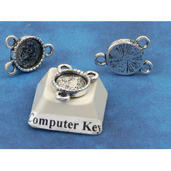 8mm Connector, 3 loops, antiqued silver colour, each