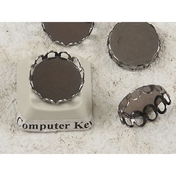 12mm Filigree edge bezel setting, black plate, each