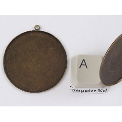 SECONDS 30mm Cabochon bezel setting, round, 1 small loop, antique bronze