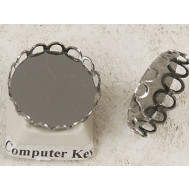 18mm Filigree edge bezel setting, black plate