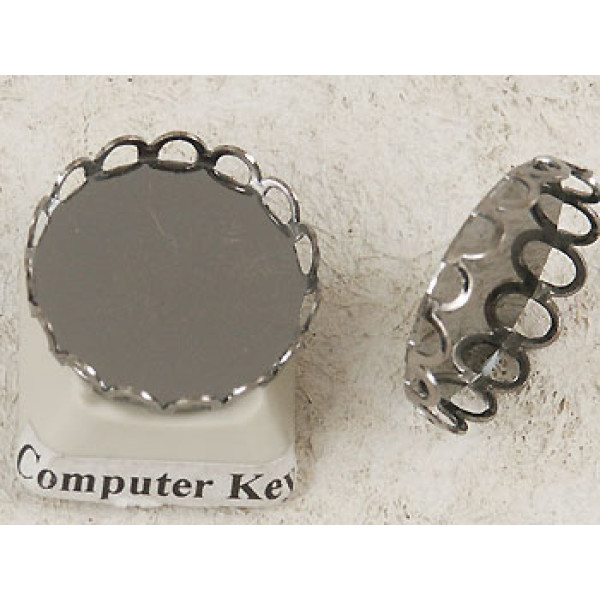 18mm Filigree edge bezel setting, black plate