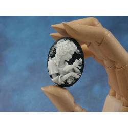 40x30mm Black with White Maiden with Bird portrait cameo