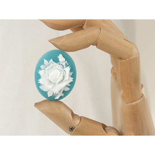 40x30mm Teal with White Rose portrait cameo