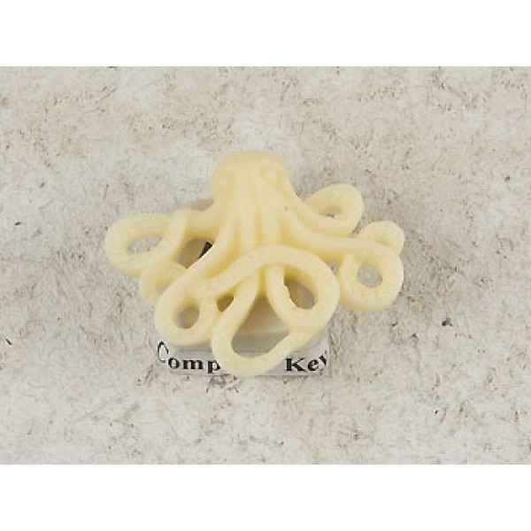 31x24mm Resin Octopus Cameo, cream