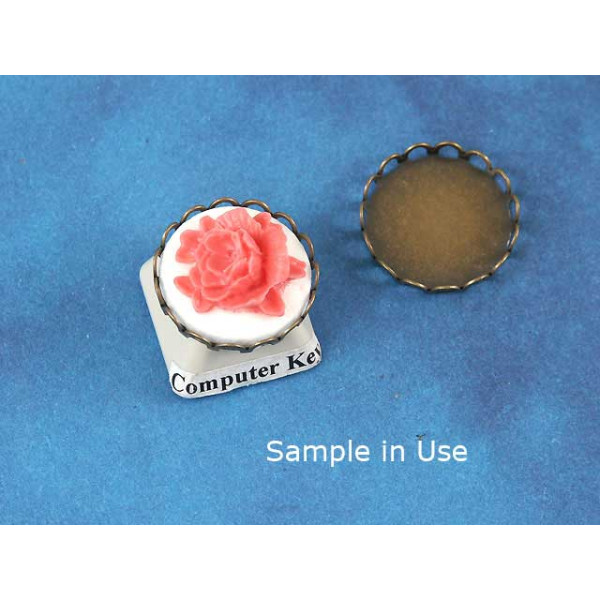 18mm White with Salmon Flower Rose round cameo, bag of 5