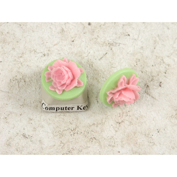 18mm Green with Pink Flower Rose round cameo, bag of 5