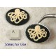 40x30mm Black with Ivory Octopus cameo (landscape view)