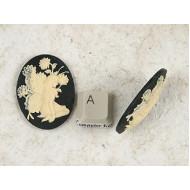 40x30mm Black with Ivory Woodland Fairy Cameo