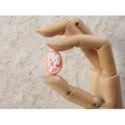 25x18mm Hot Pink with White Lolita lady skeleton cameo