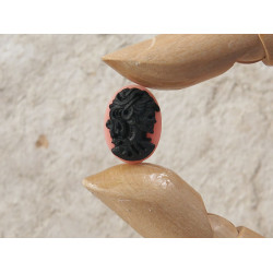 18x13mm Pink with Black Lolita skeleton cameo