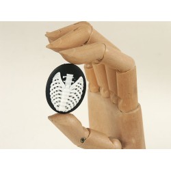 40x30mm Black with White skeleton Rib-Cage cameo