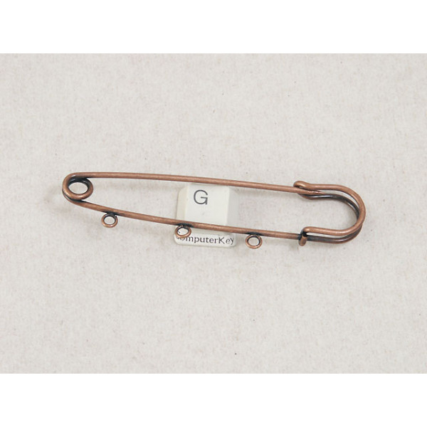 Kilt Pin style Brooch, 89mm, 3 loops, antiqued copper