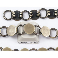 CLEARANCE: Disc and Loop chain, per metre, ant. brass