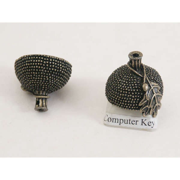 Bell Cap, Acorn Cap, with leaf, 17mm, antiqued bronze