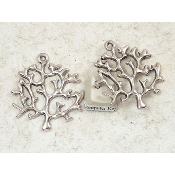 SECONDS 45mm Pendant, Tree, antiqued silver