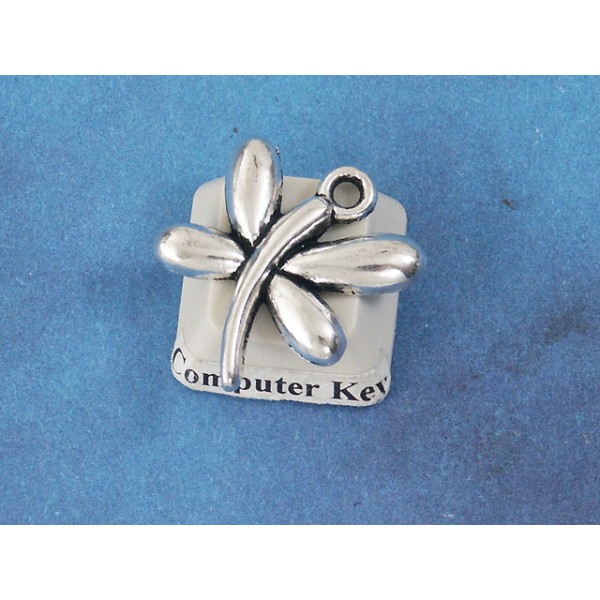 Cute antiqued silver dragonfly charm/pendant 22x19mm