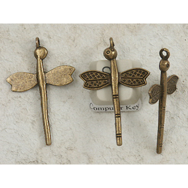 Cute antiqued bronze dragonfly 38x25mm