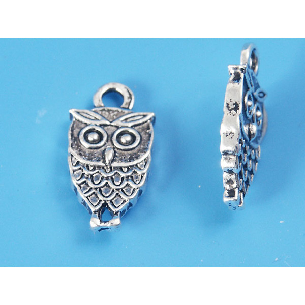 Owl charm, antiqued silver colour, 18mm
