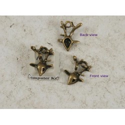 Charm, wee reindeer Deer head with antlers