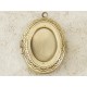 Locket with 18x13mm bezel centre, antiqued bronze