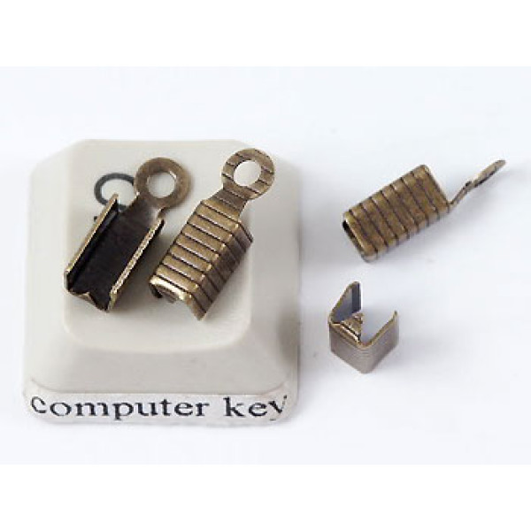 Fold-over End, 3.3mm, NF ant. Brass plate, per 50