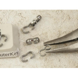 Peanut Bail, 8-shape joiner, Black, 8mm, bag of 100